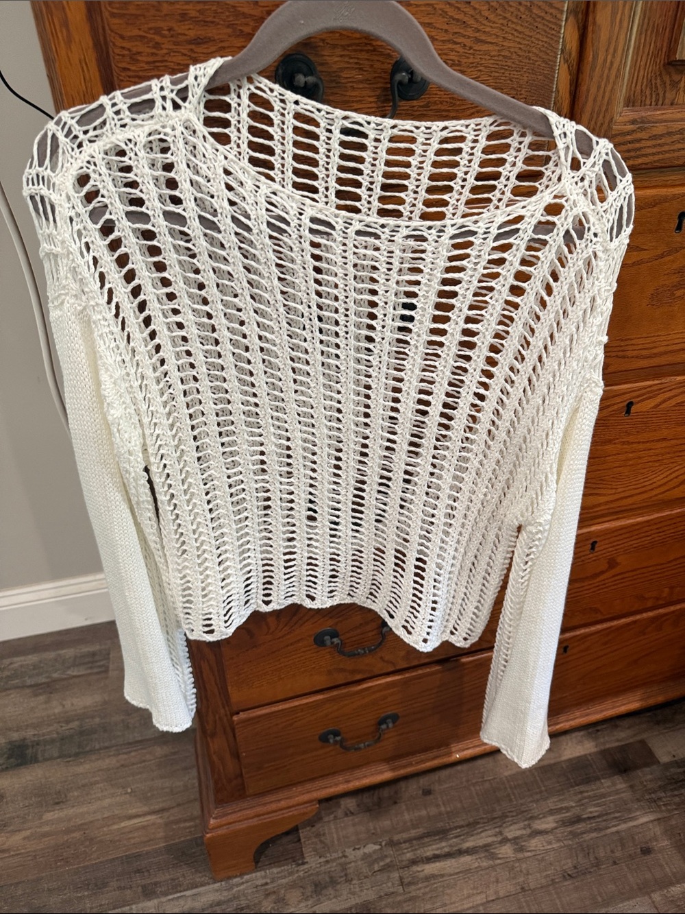 Lightweight Open-Knit Women's Sweater - White